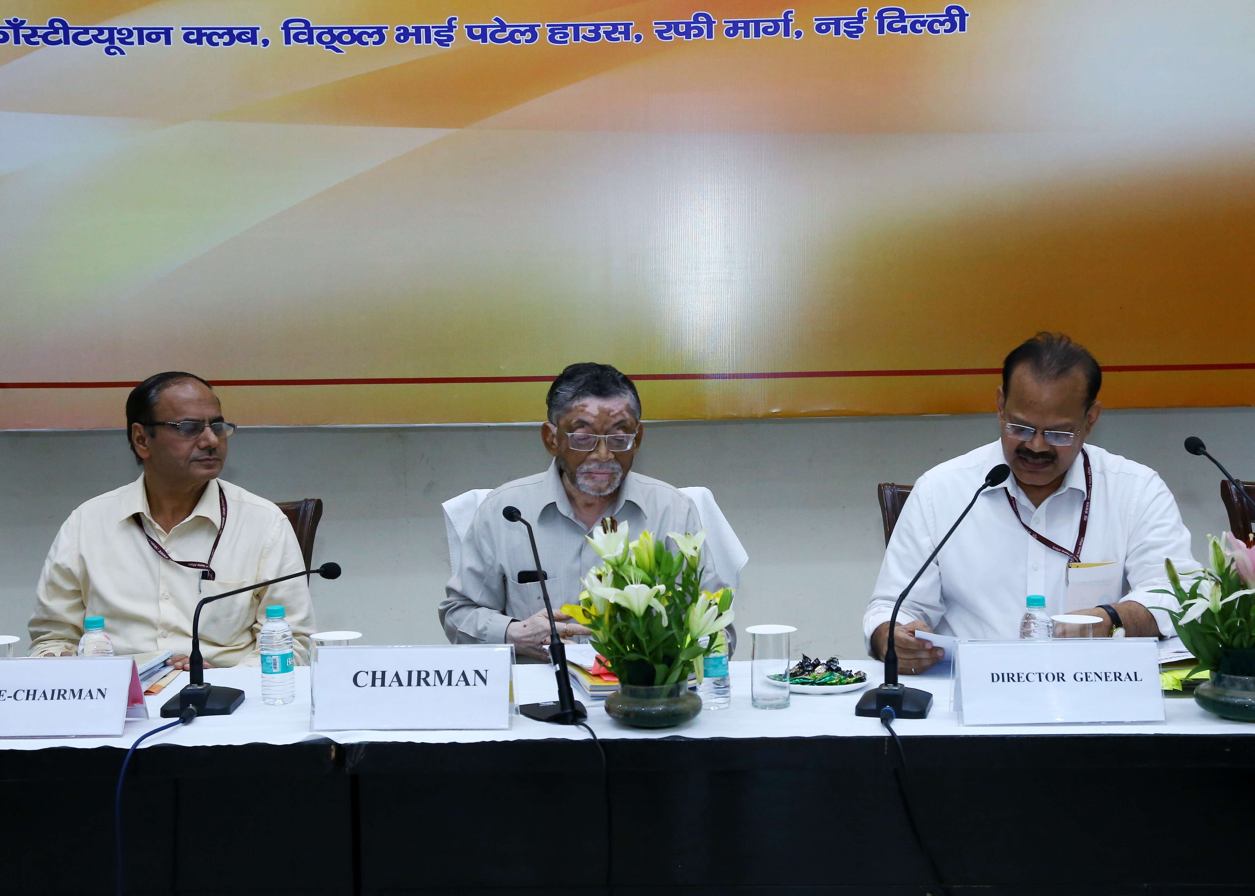 श्री संतोष कुमार गंगवार, माननीय श्रम एवं रोजगार मंत्री (स्वतंत्र प्रभार), भारत सरकार की अध्यक्षता में दिनांक 29/05/2018 को आयोजित क.रा.बी निगम की 174 वीं बैठक के दौरान इसके सेवा सुपुर्दगी तंत्र में सुधार हेतु कई महत्वपुर्ण निर्णय किए गए