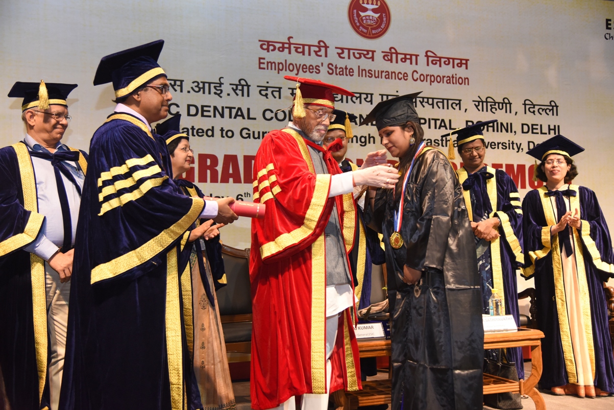 ESIC Dental College & Hospital, Rohini, Delhi organizes 2nd Graduation Ceremony on 06.11.2017